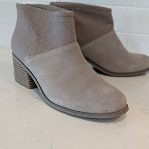TOMS Gray Ankle Boots